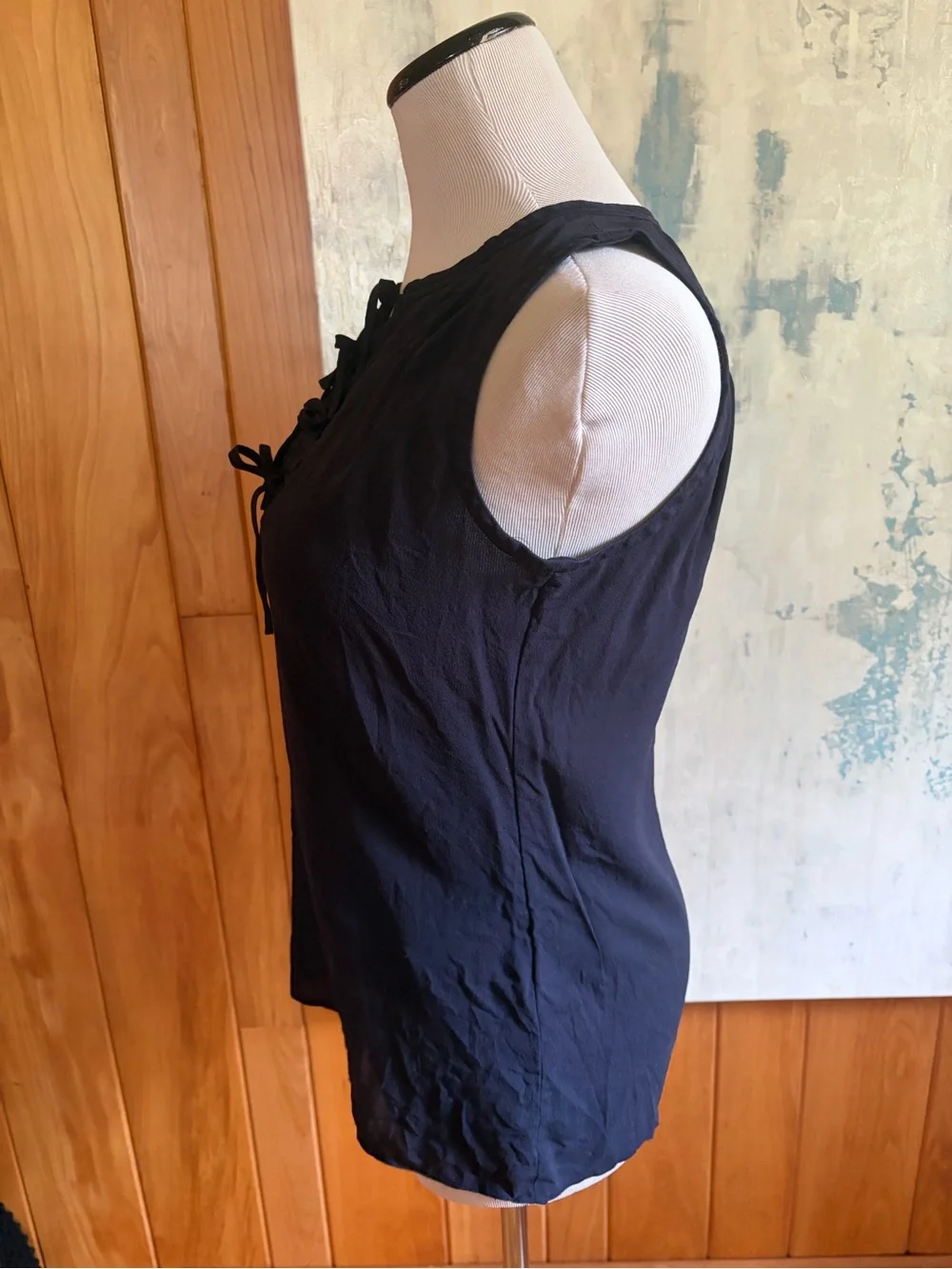 Tory Burch Navy Sleeveless Tie-Neck Blouse Size 4